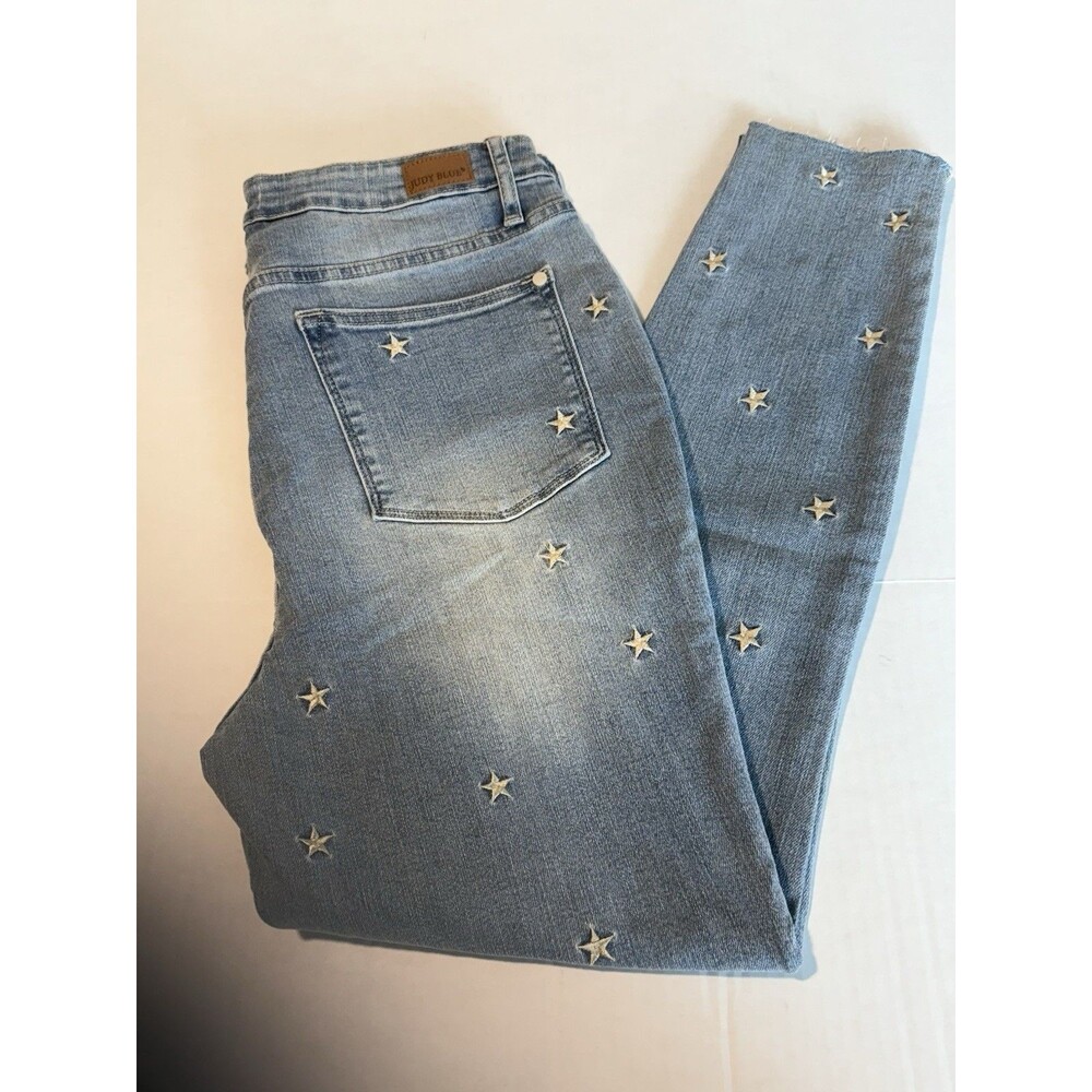 Judy Blue Light Blue Star-Studded Skinny Jeans